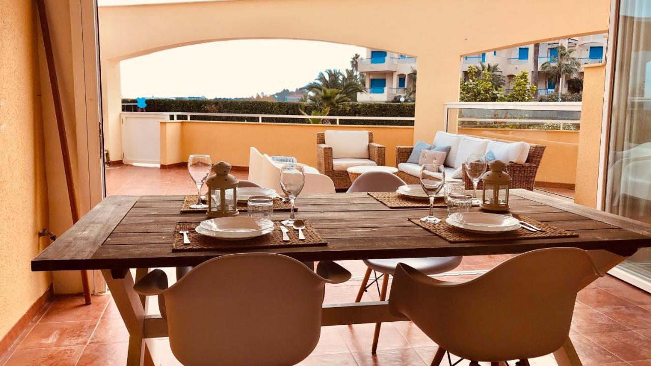 Apartamento Denia. Bajo En Primera Linea Buitenkant foto
